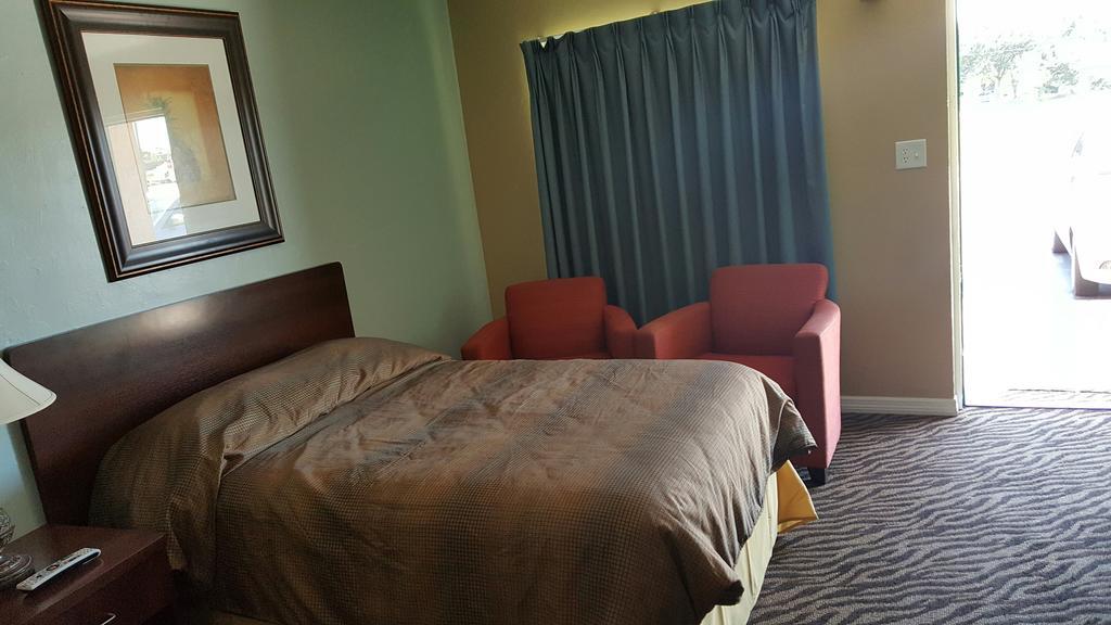 Immokalee Inn Bagian luar foto