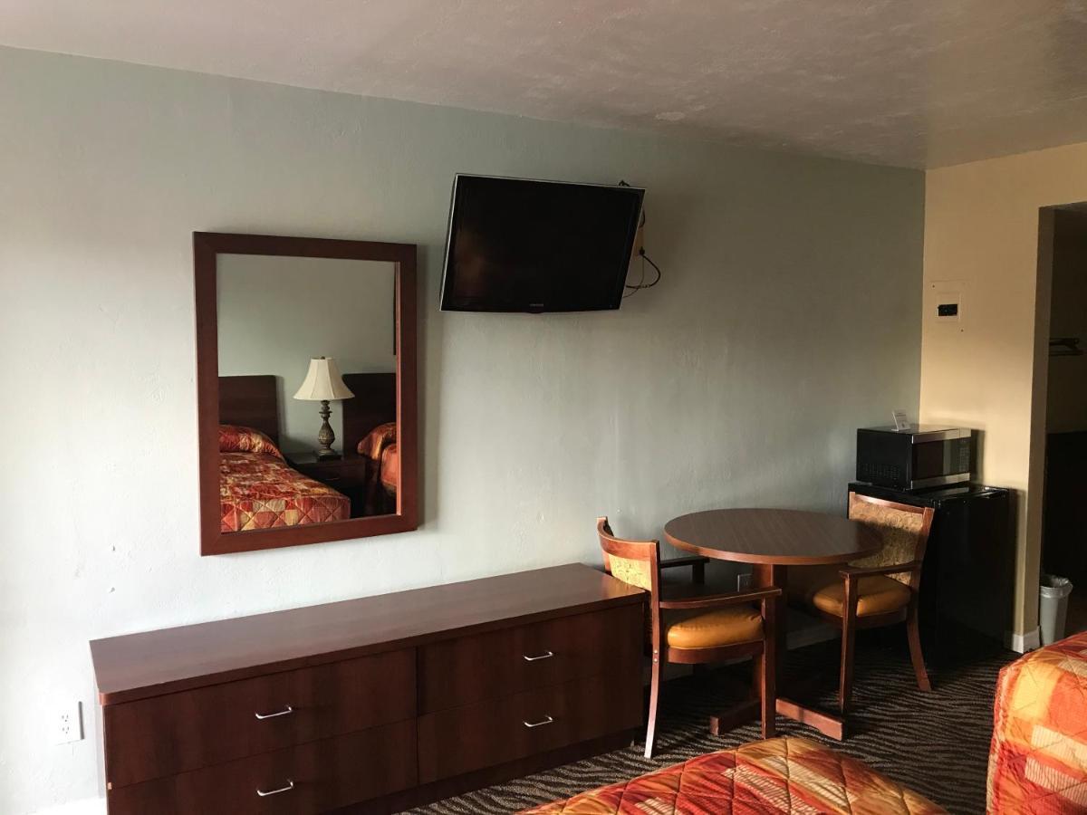 Immokalee Inn Bagian luar foto