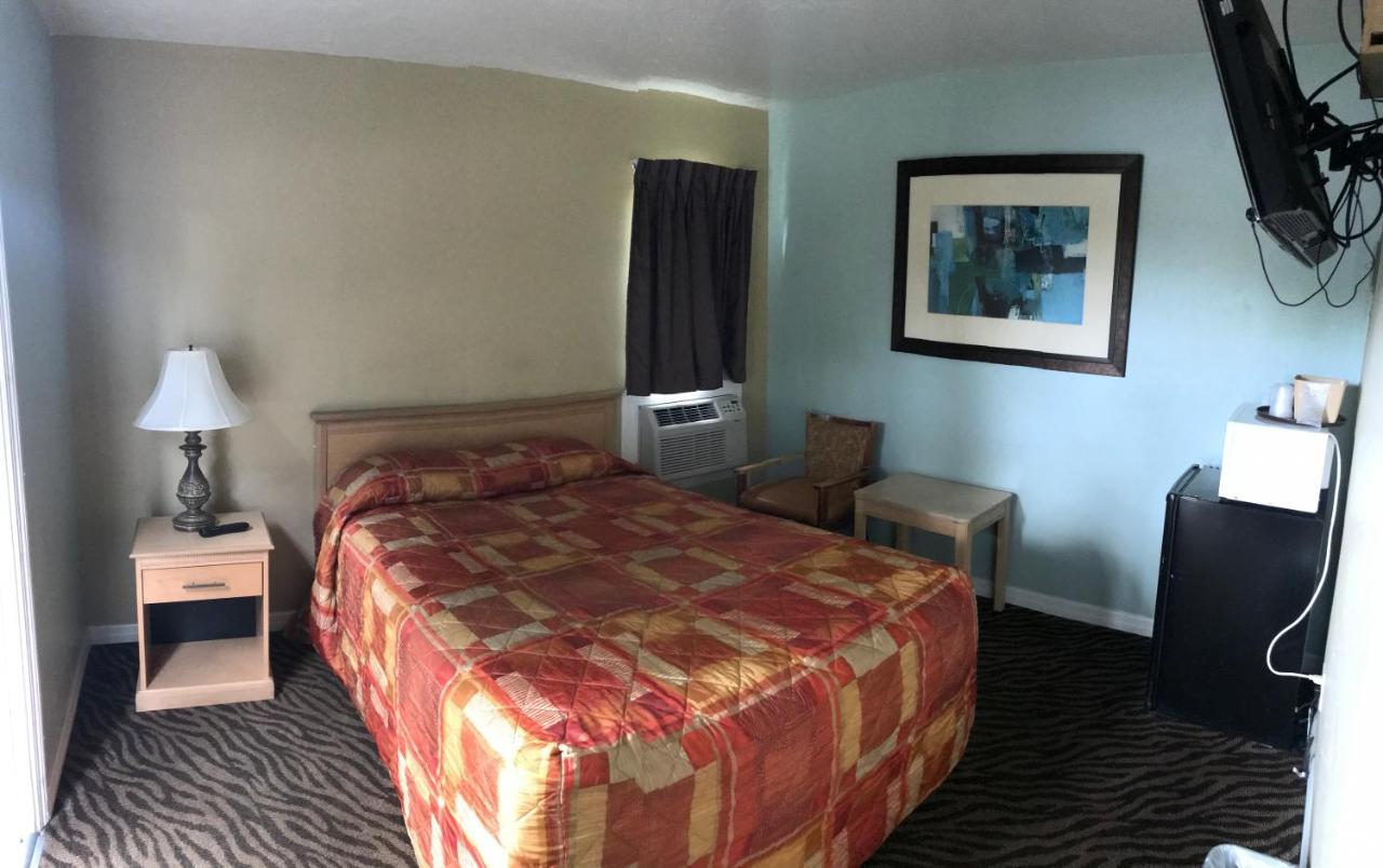 Immokalee Inn Bagian luar foto
