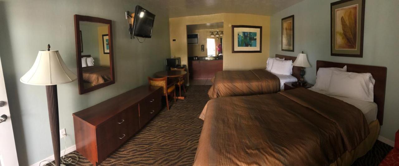 Immokalee Inn Bagian luar foto