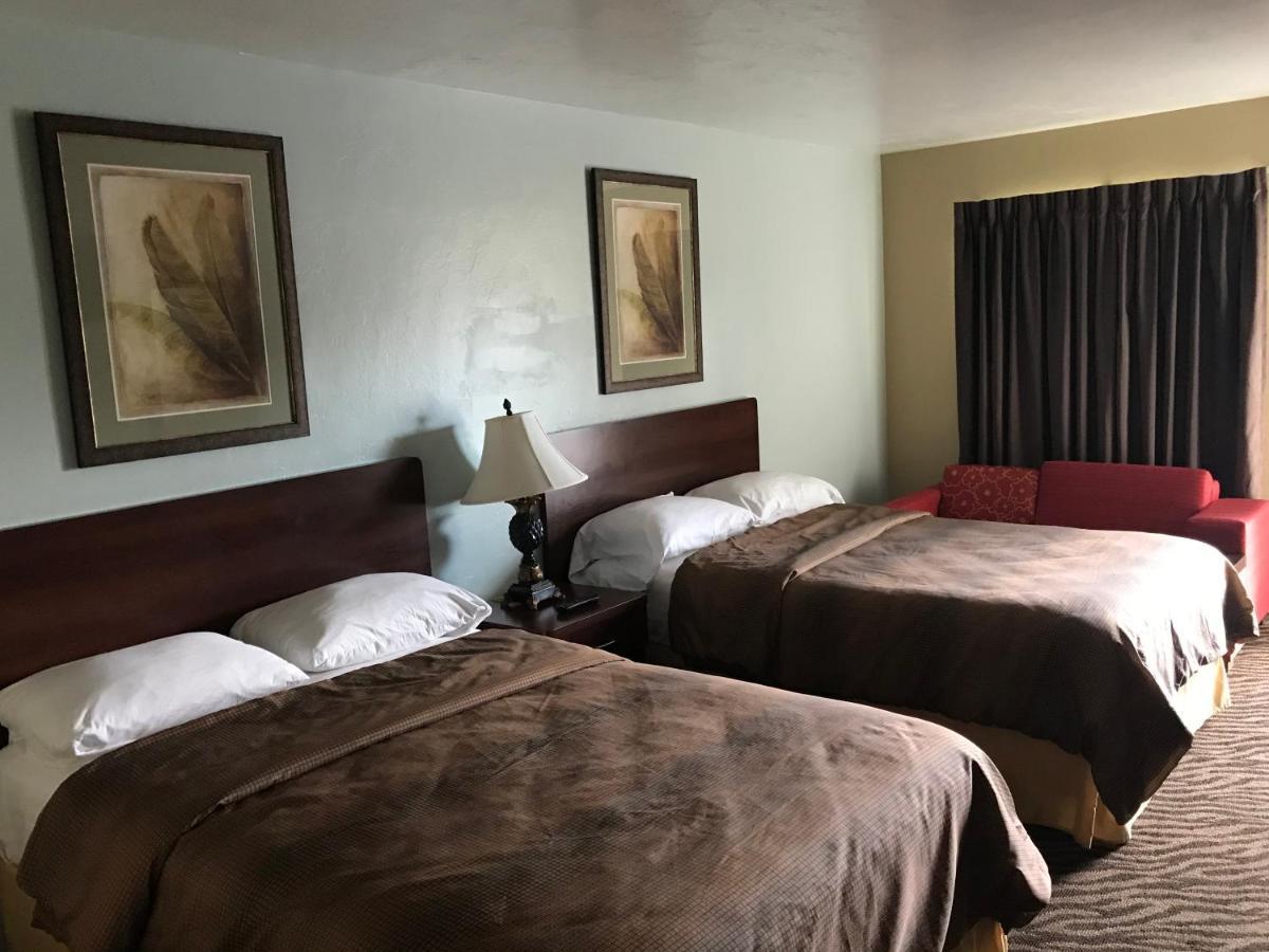 Immokalee Inn Bagian luar foto